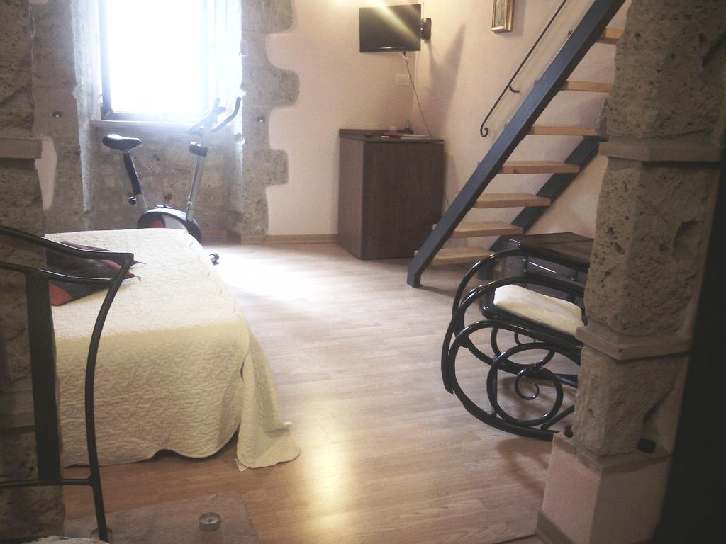 4 Assi Apartment ปีติญาโน ห้อง รูปภาพ